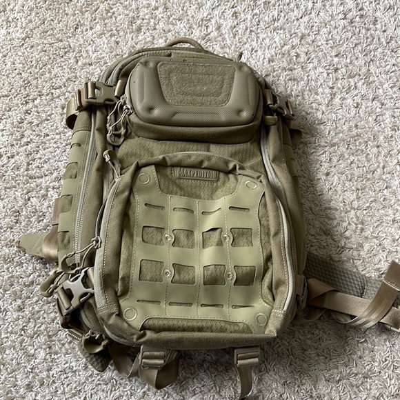 EC Maxpedition Discontinued TAN RIFTBLADE CCW-ENABLED BACKPACK 30L - Picture 2 of 16